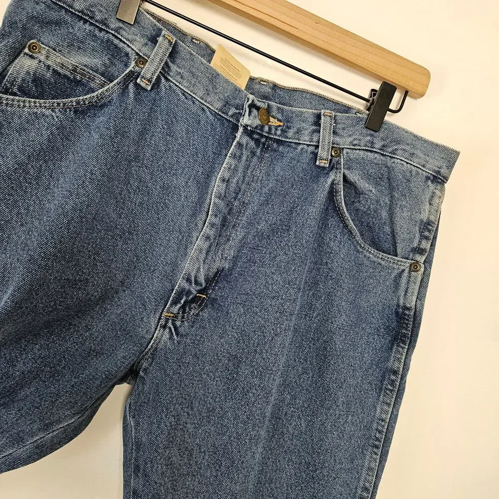 NEW Wrangler Classic Fit Denim Jeans Men's 36x32 Blue‎ NWT